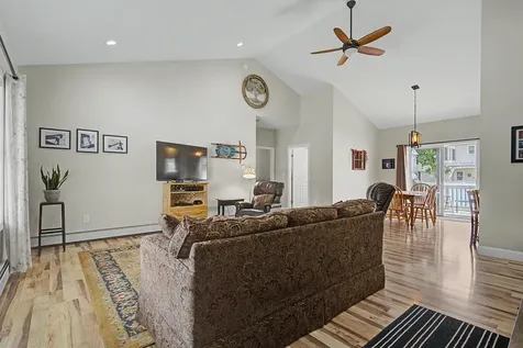 5 Nola Avenue Rochester NH 03867