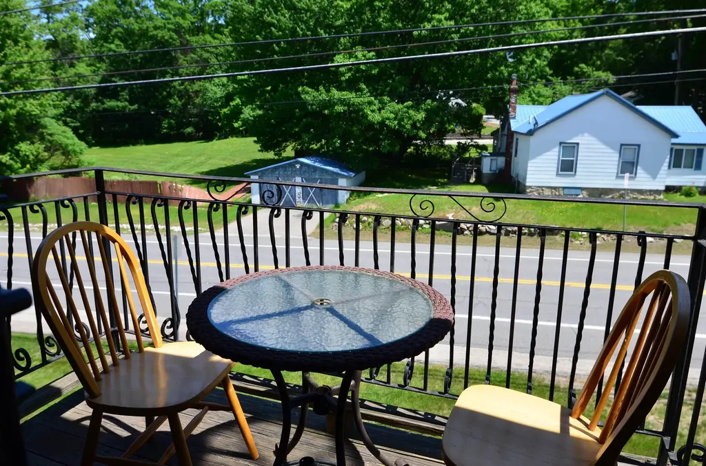 134 Mammoth Road Hooksett NH 03106-1178