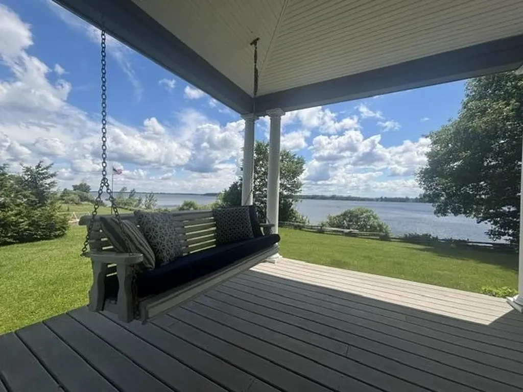 390 Wagner Point Road Alburgh VT 05440