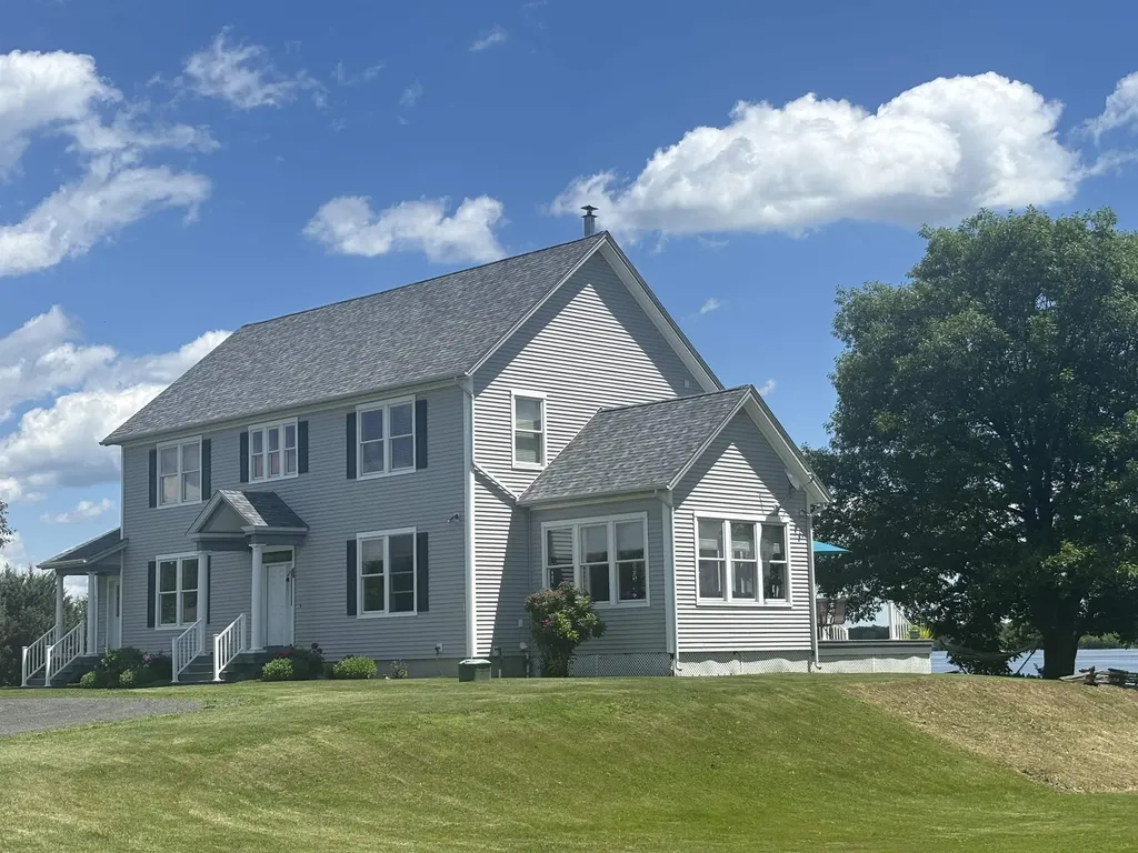 390 Wagner Point Road Alburgh VT 05440