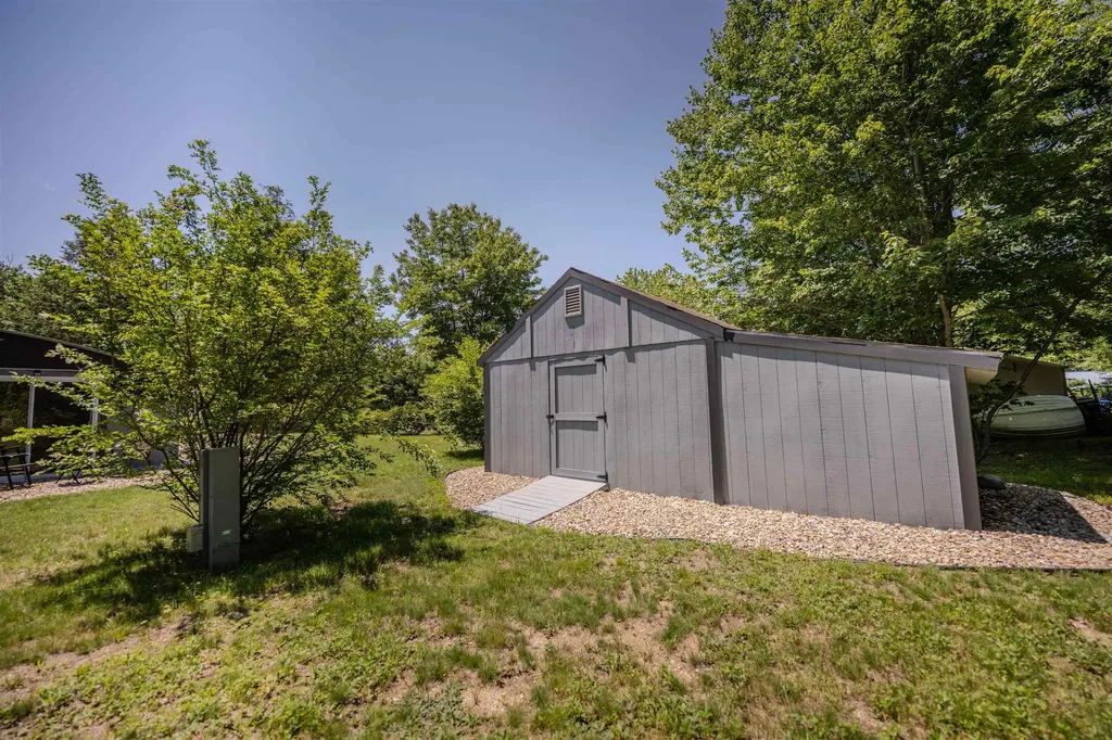 51 Maple Drive Rindge NH 03461