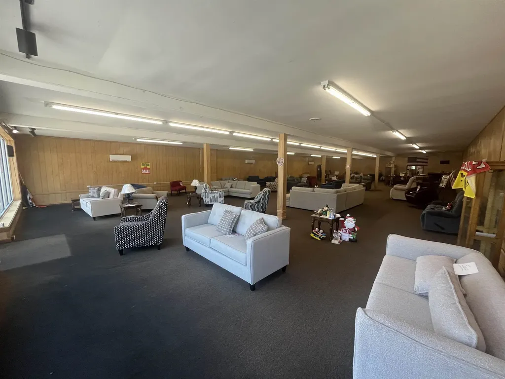 143 State Road Kittery ME 03904