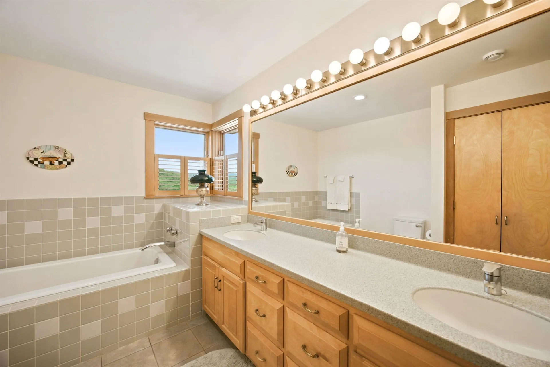 55 County Road Hartland VT 05089