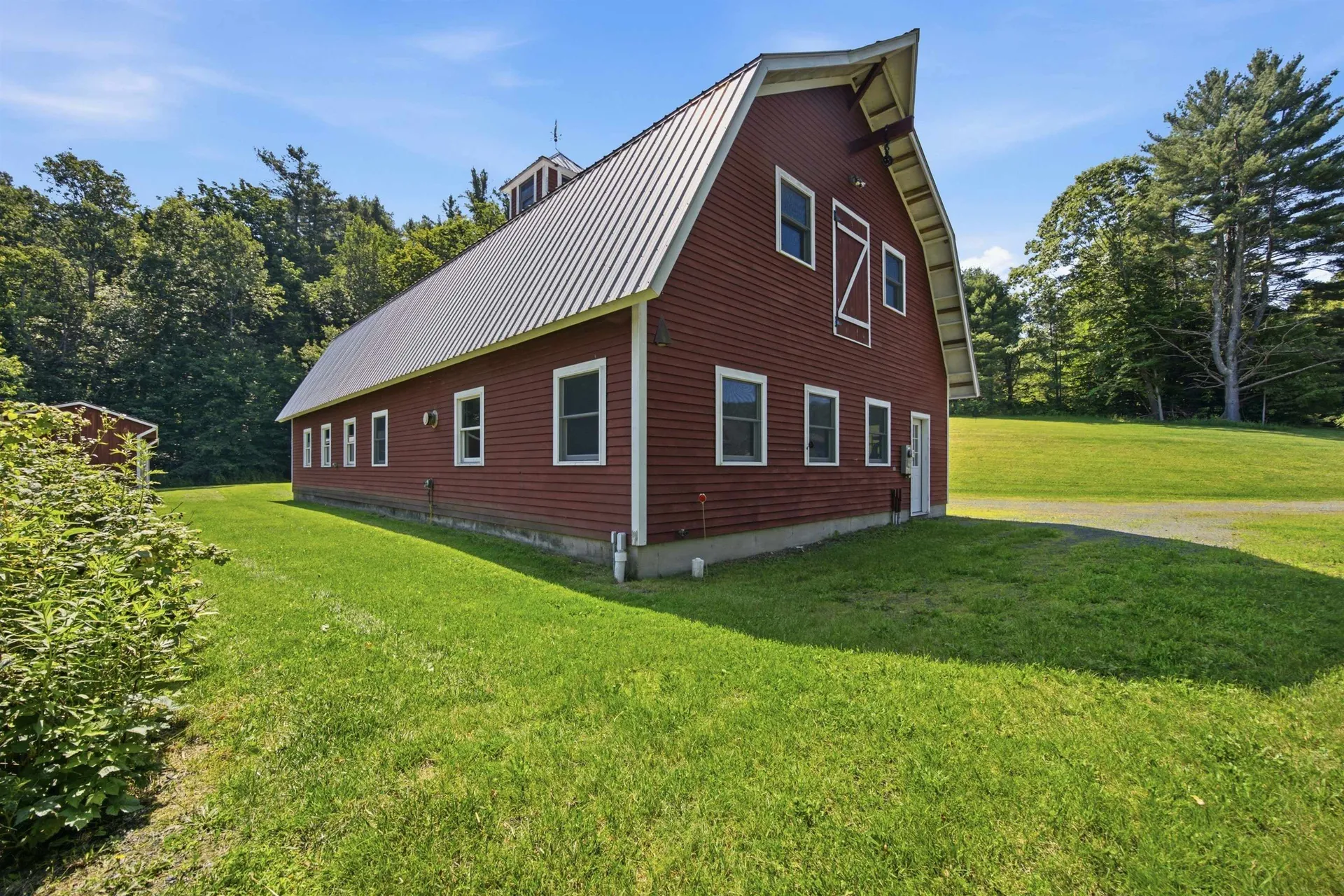 55 County Road Hartland VT 05089