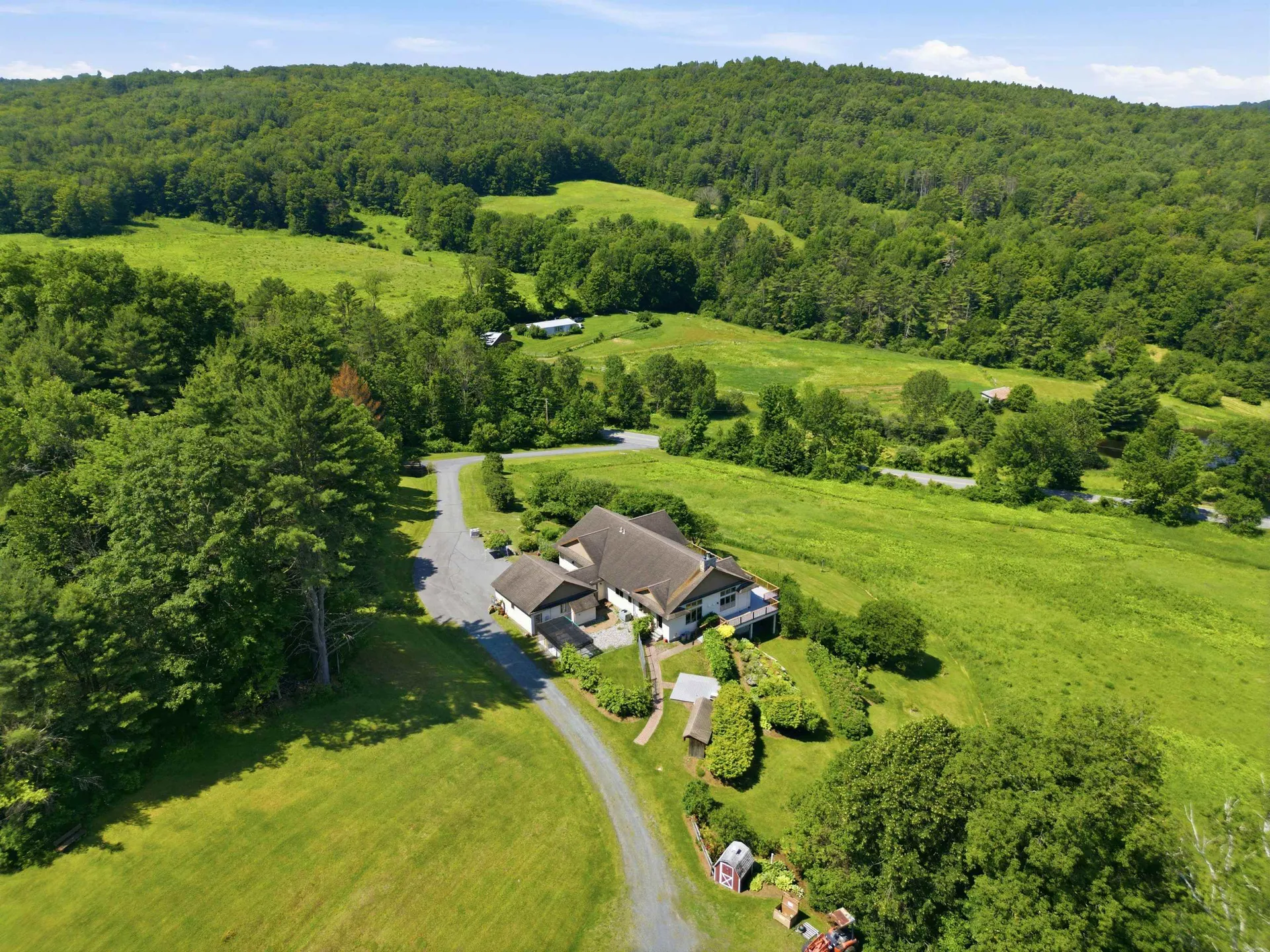 55 County Road Hartland VT 05089