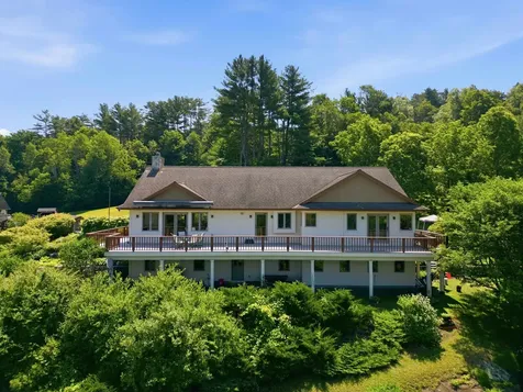 55 County Road Hartland VT 05089