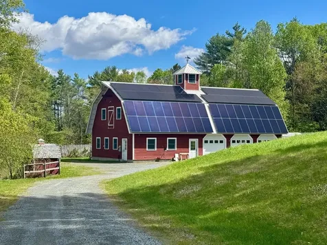55 County Road Hartland VT 05089