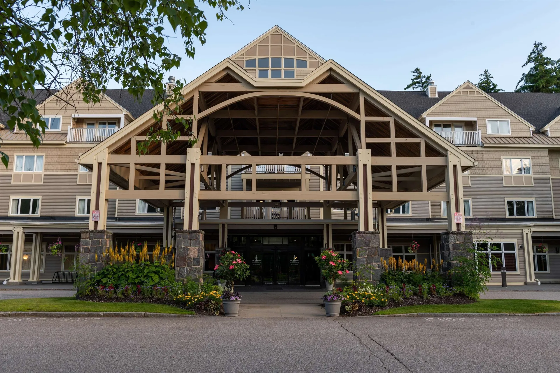 235/237 Grand Summit Drive Bartlett NH 03812
