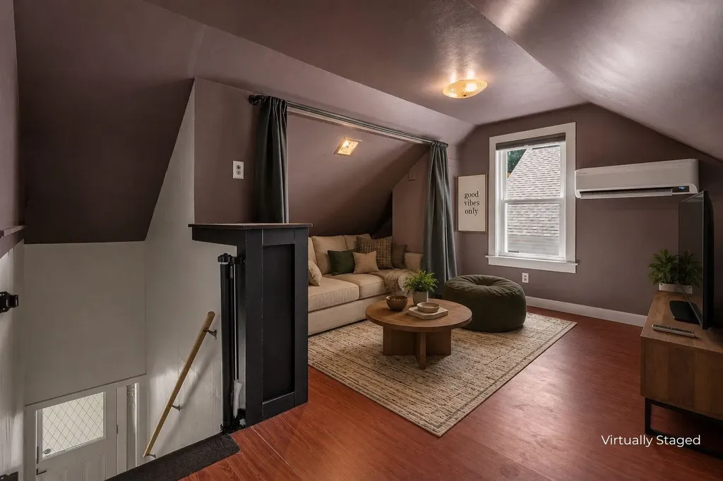 18 Warren Avenue Goffstown NH 03045
