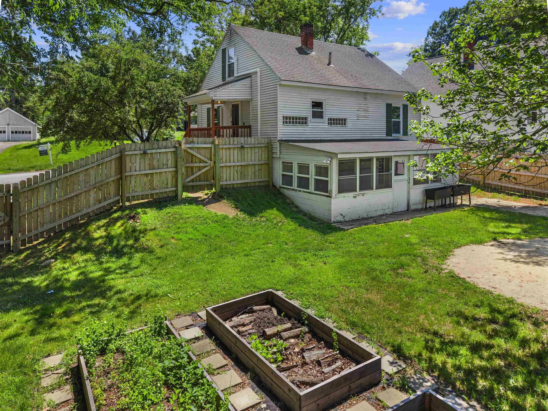 18 Warren Avenue Goffstown NH 03045