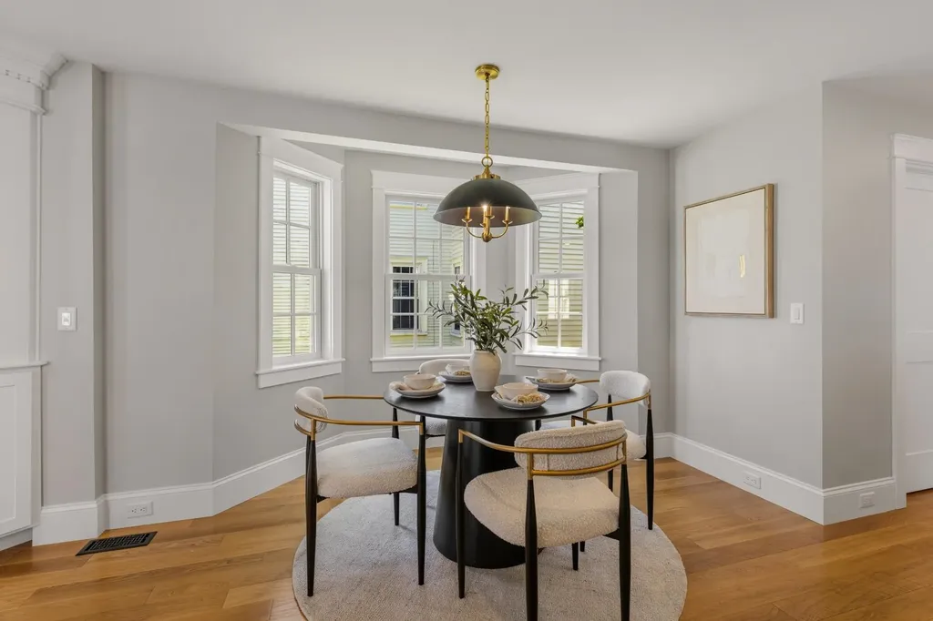 6 Dearborn Street Portsmouth NH 03801