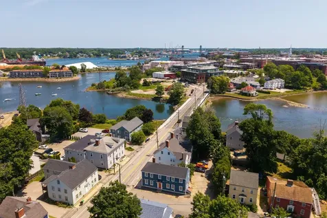 6 Dearborn Street Portsmouth NH 03801