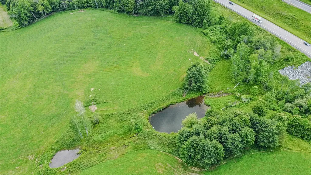 1 Us Route 5 Road Hartland VT 05048