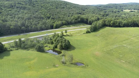 1 Us Route 5 Hartland VT 05048