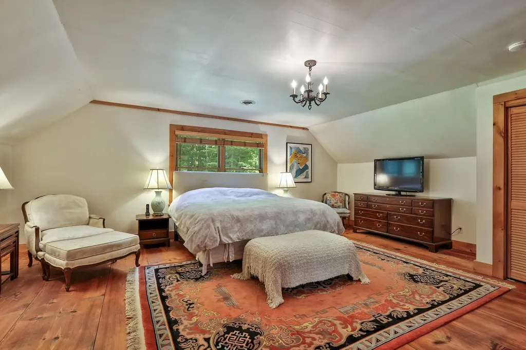 415 Crown Point Road Shrewsbury VT 05738