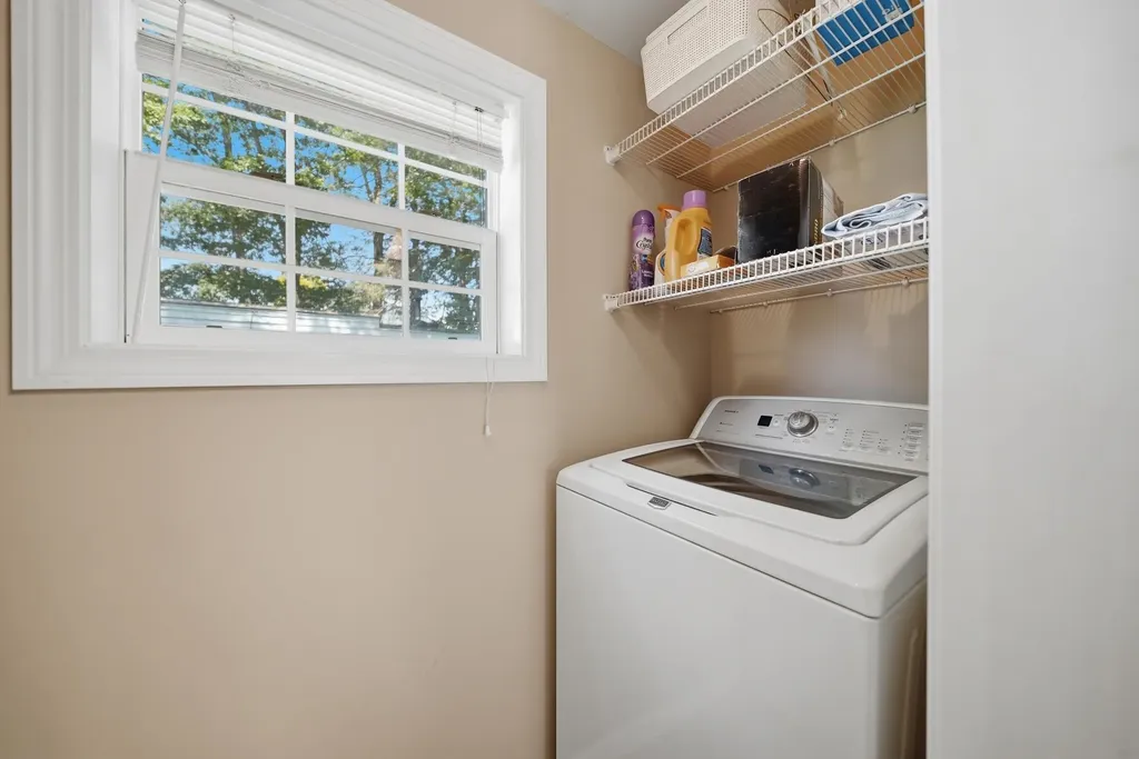20 Black Forest Road North Hampton NH 03862