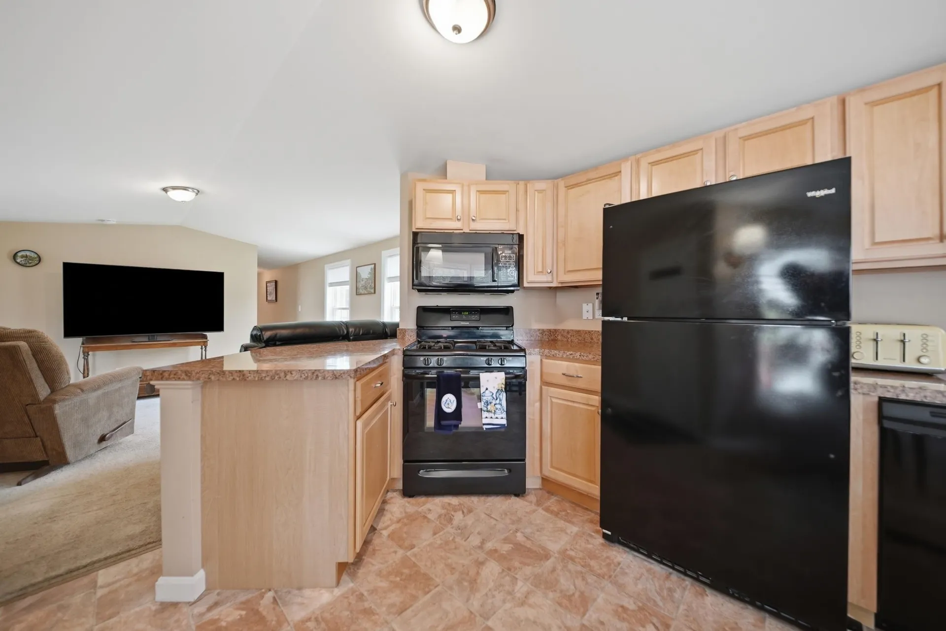 20 Black Forest Road North Hampton NH 03862
