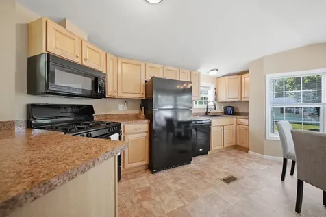 20 Black Forest Road North Hampton NH 03862