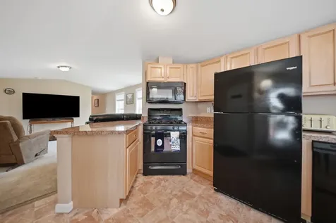 20 Black Forest Road North Hampton NH 03862