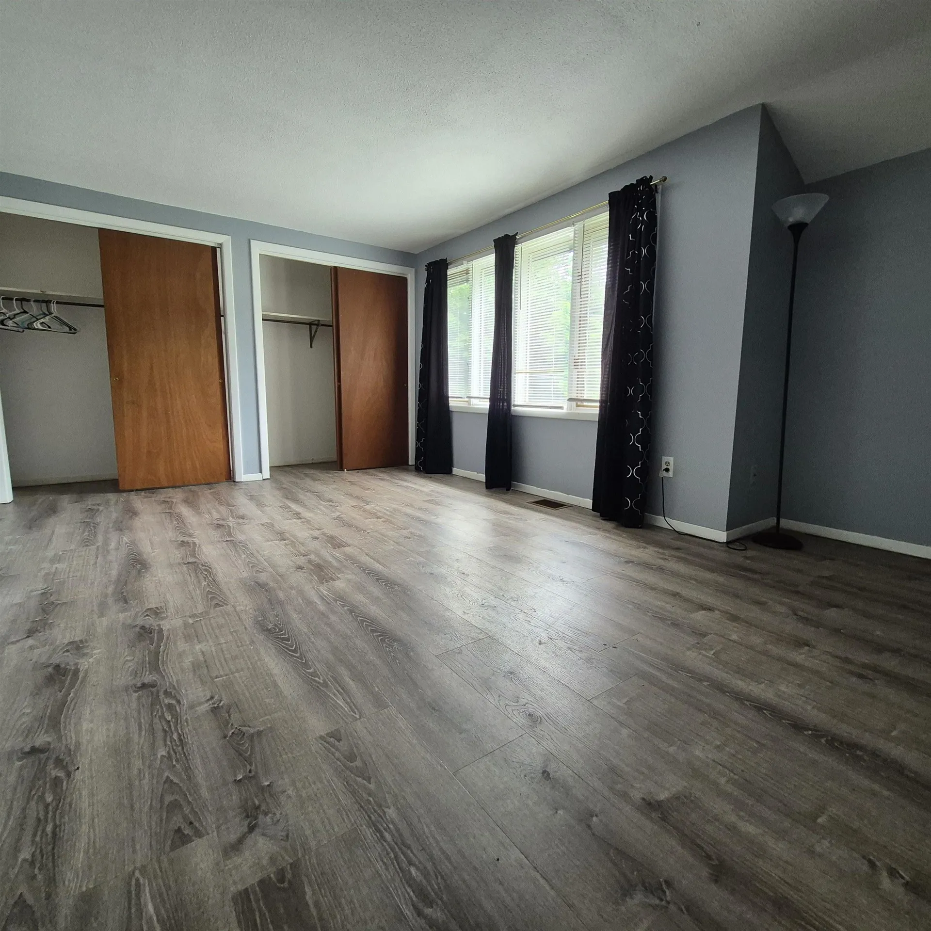 12 Oakwood Drive Claremont NH 03743