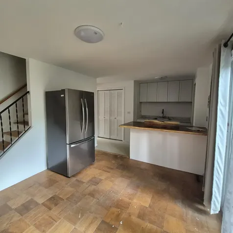 12 Oakwood Drive Claremont NH 03743