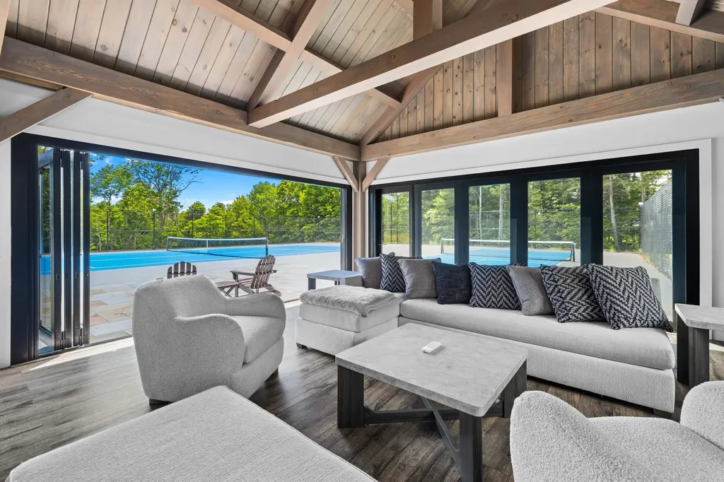 88 Mann Road Wilmington VT 05363