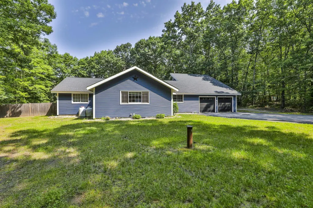 58 Truell Road Hollis NH 03049