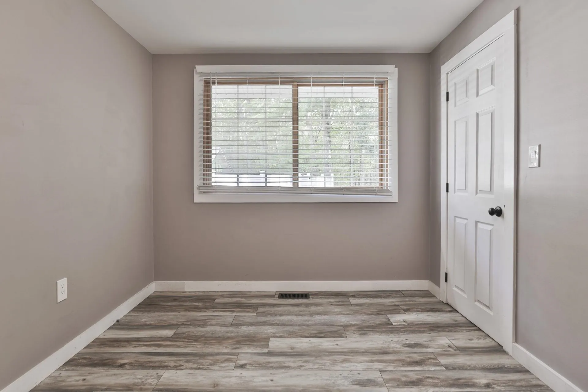 58 Truell Road Hollis NH 03049