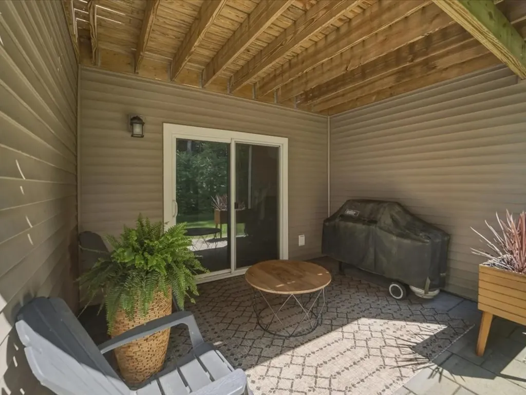 295 O'brien Farm Road South Burlington VT 05403