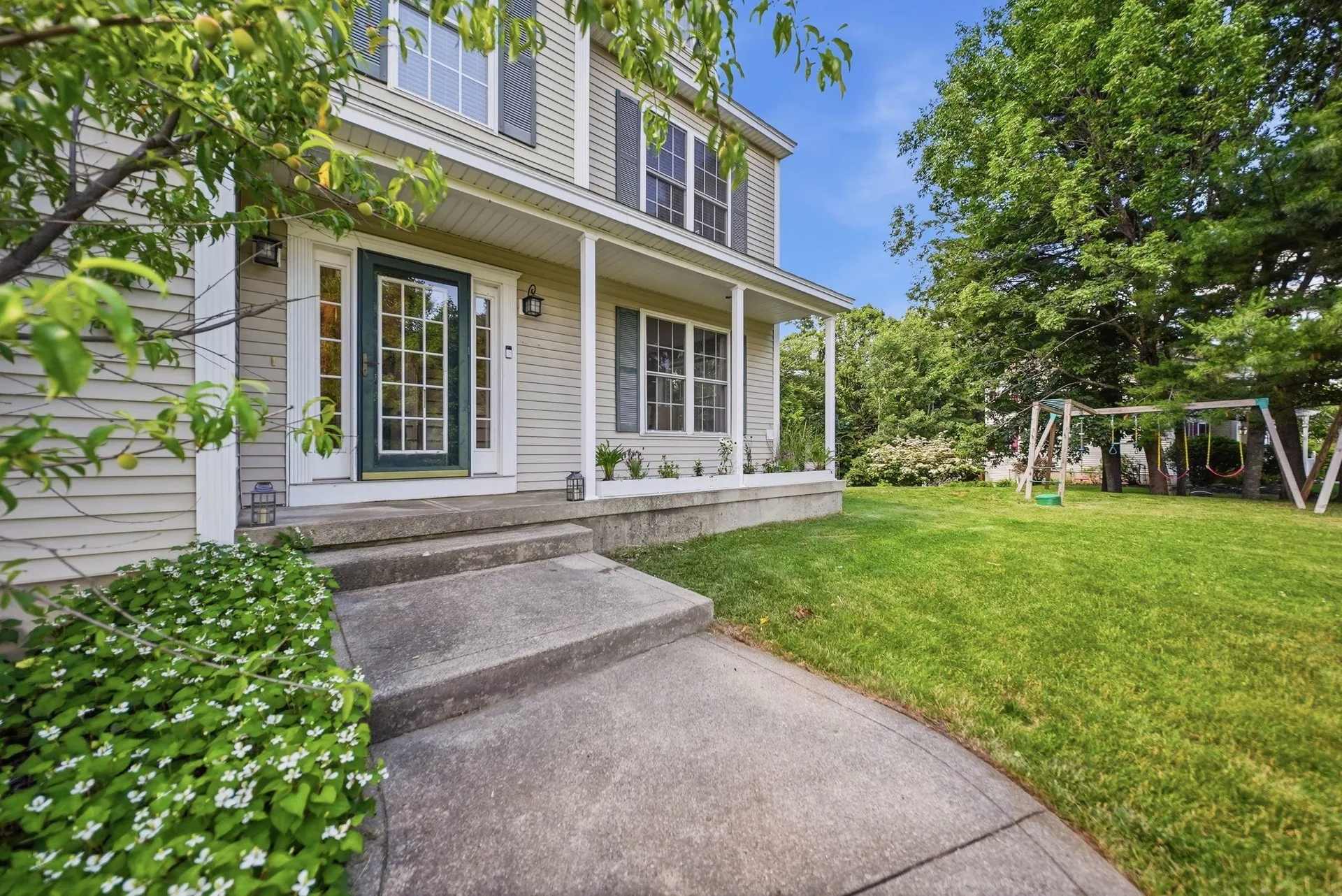 9 Hawk Drive Salem NH 03079