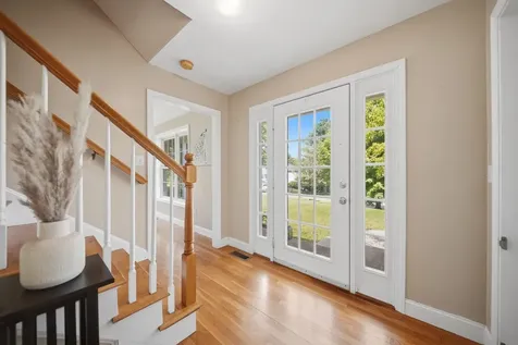 9 Hawk Drive Salem NH 03079