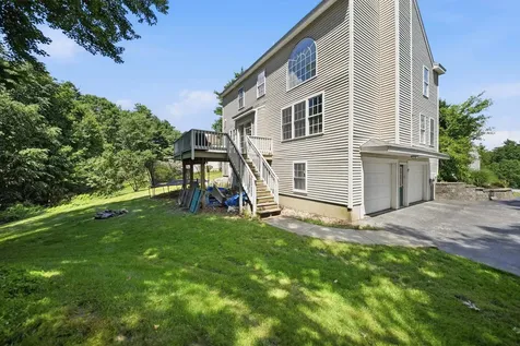 9 Hawk Drive Salem NH 03079