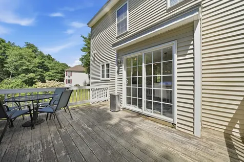 9 Hawk Drive Salem NH 03079