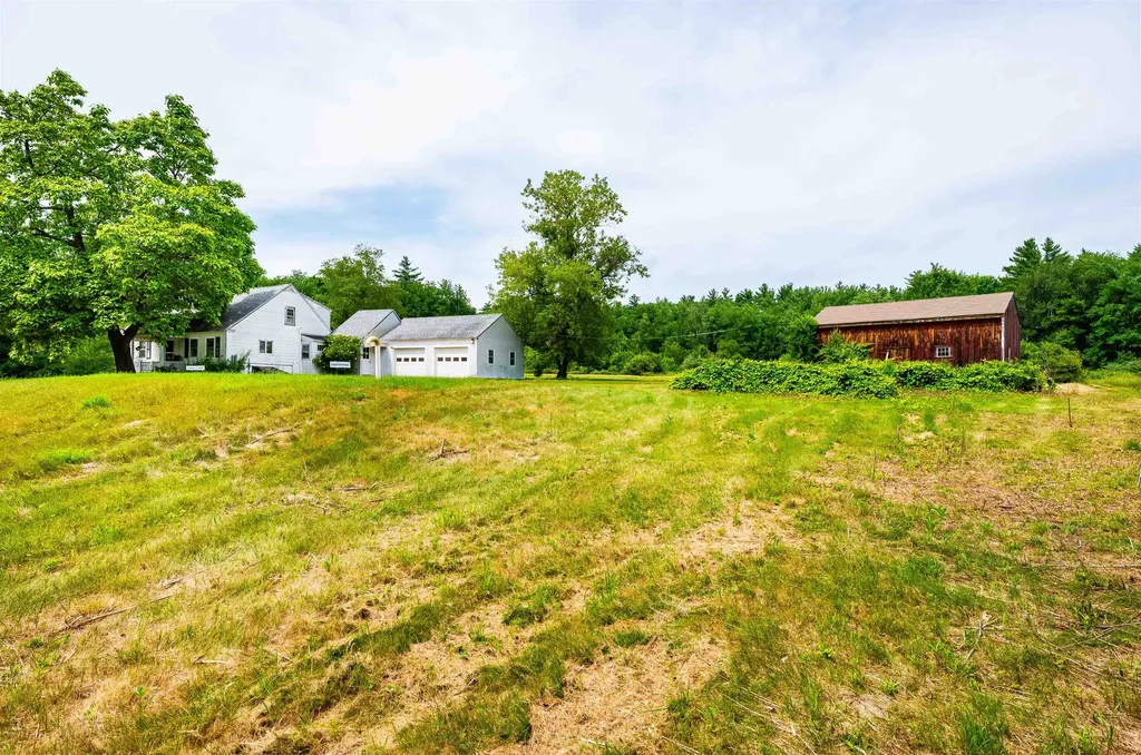 4 Whitehouse Road Rochester NH 03867