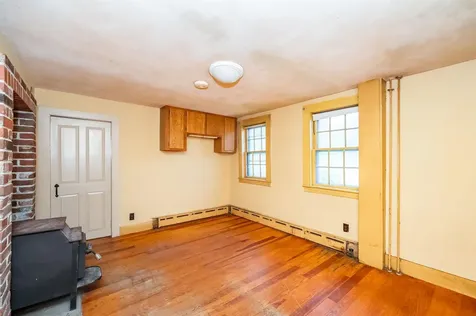 4 Whitehouse Road Rochester NH 03867