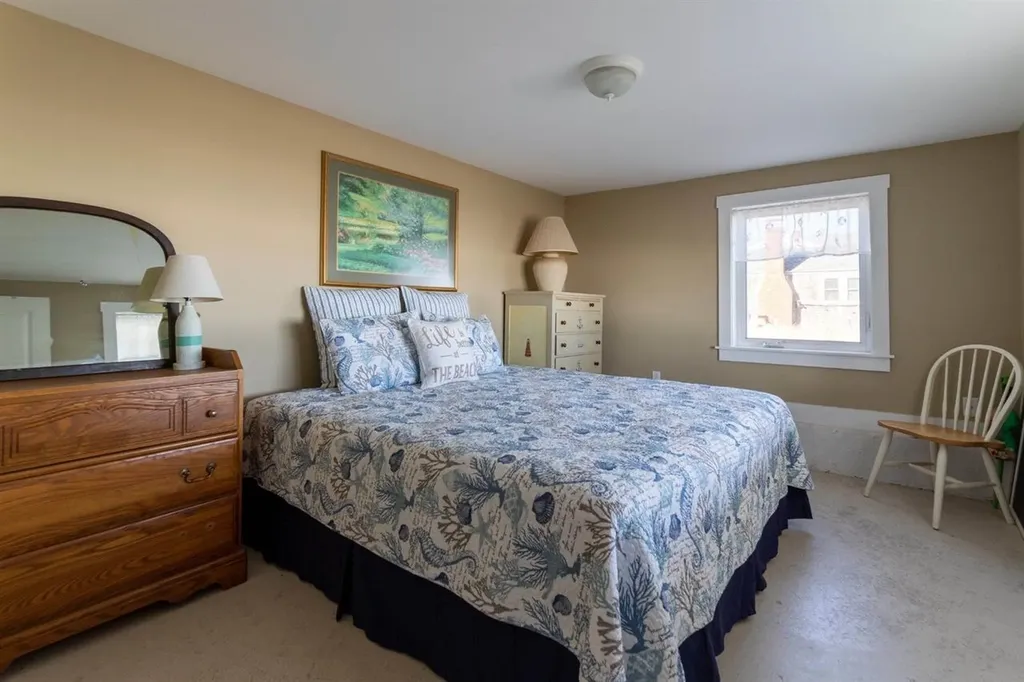 1056 Ocean Boulevard Hampton NH 03842