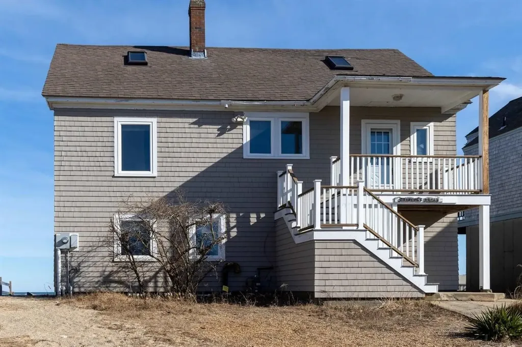 1056 Ocean Boulevard Hampton NH 03842