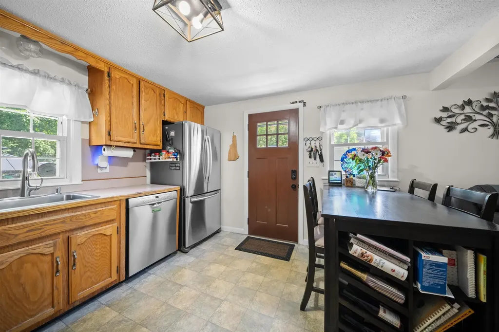 45 Applevale Drive Dover NH 03820