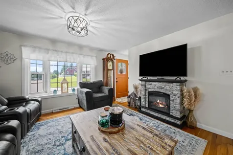 45 Applevale Drive Dover NH 03820