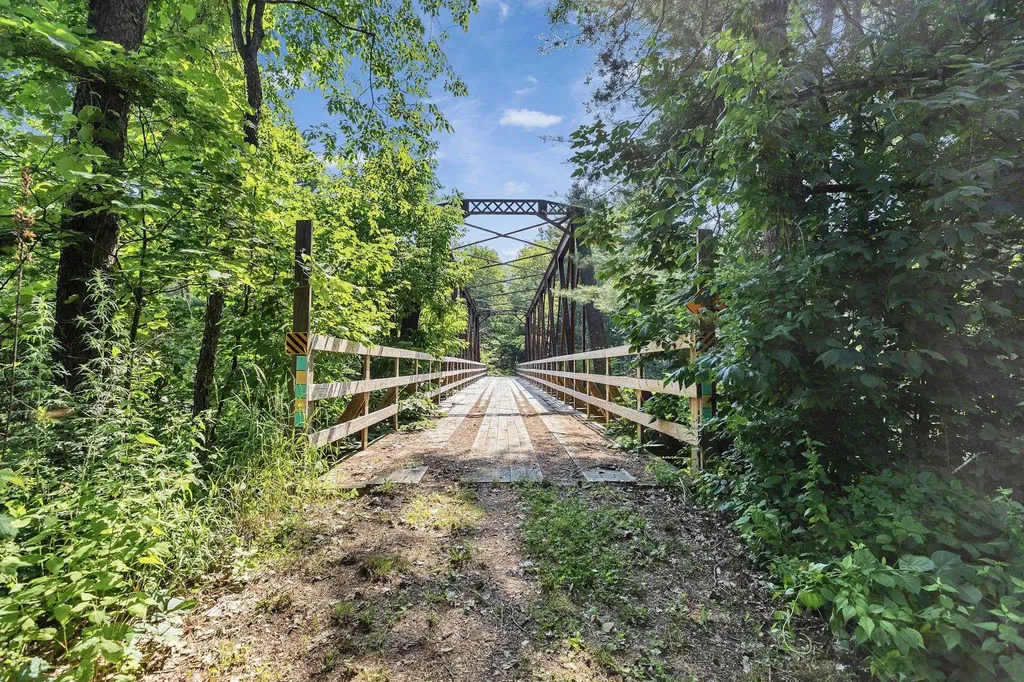 229 Back Ashuelot Road Winchester NH 03470