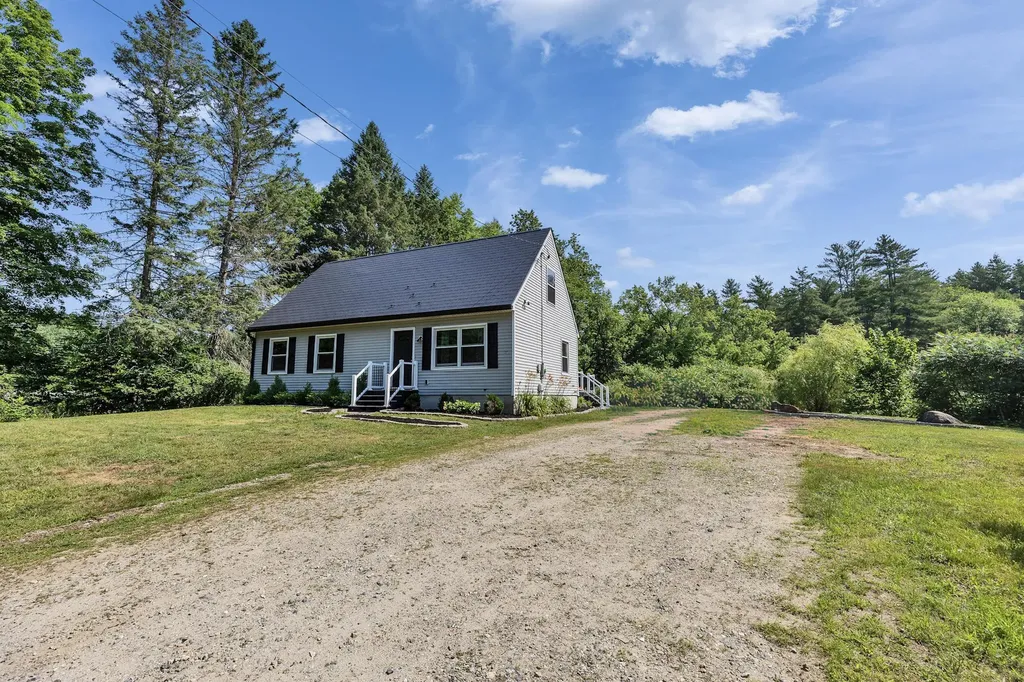229 Back Ashuelot Road Winchester NH 03470