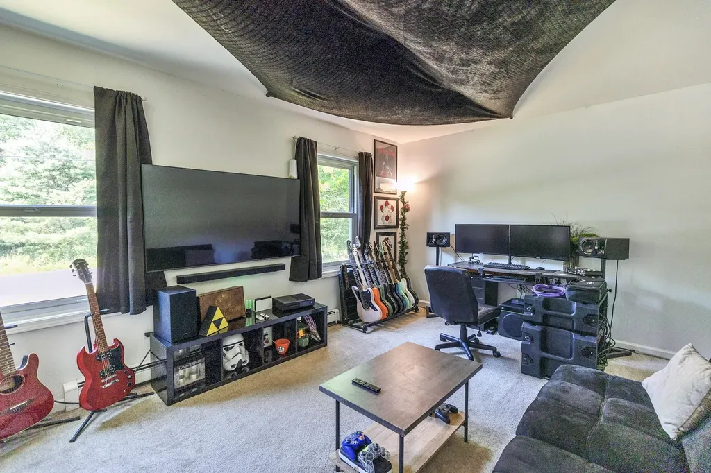 229 Back Ashuelot Road Winchester NH 03470