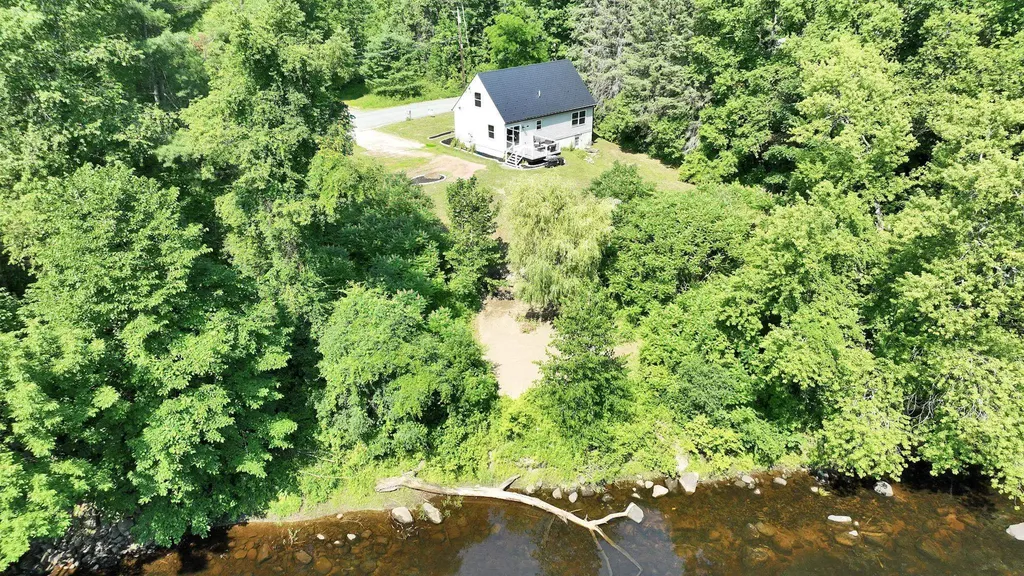 229 Back Ashuelot Road Winchester NH 03470