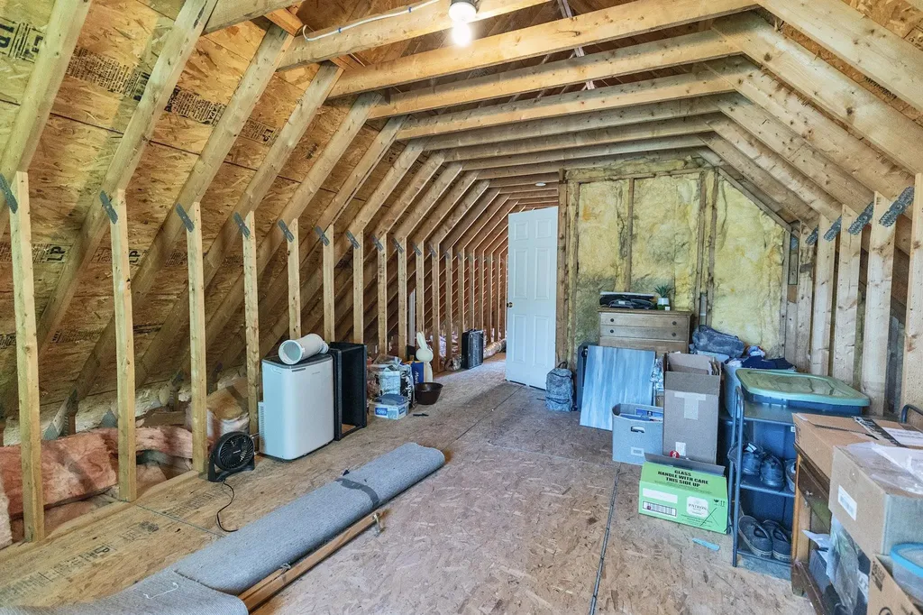 229 Back Ashuelot Road Winchester NH 03470