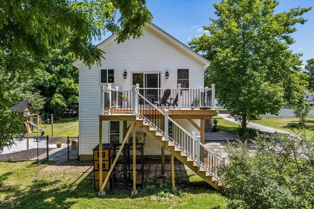 29 Tremont Street Boscawen NH 03303
