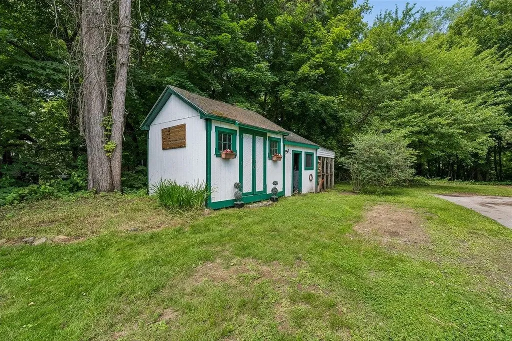 29 Tremont Street Boscawen NH 03303