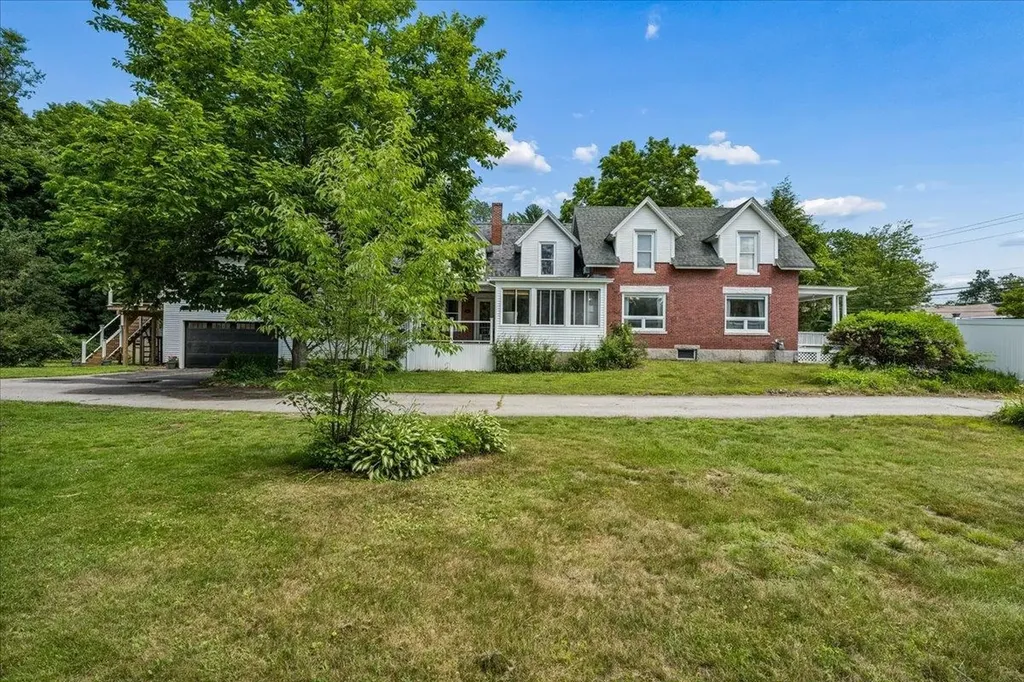 29 Tremont Street Boscawen NH 03303