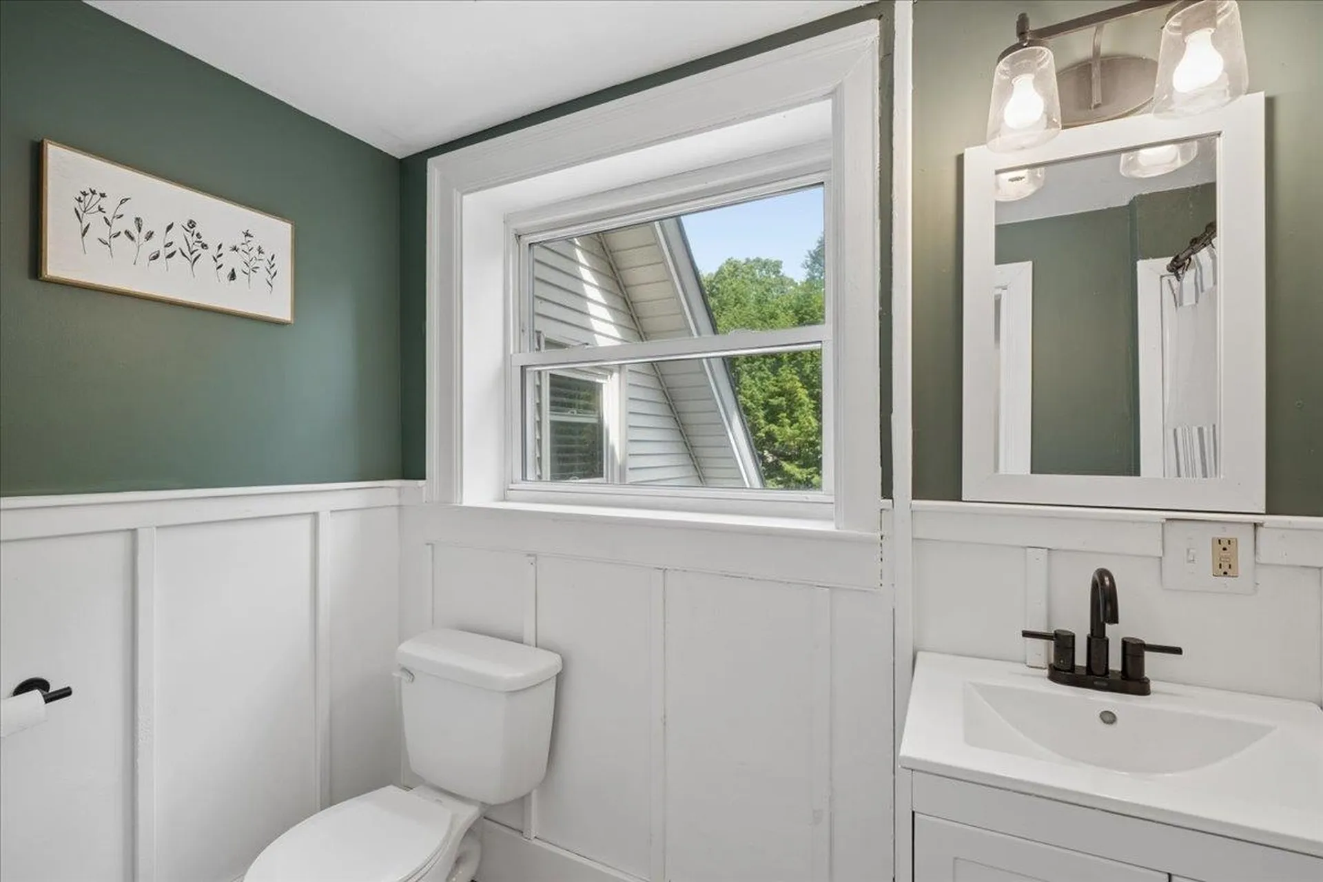 29 Tremont Street Boscawen NH 03303