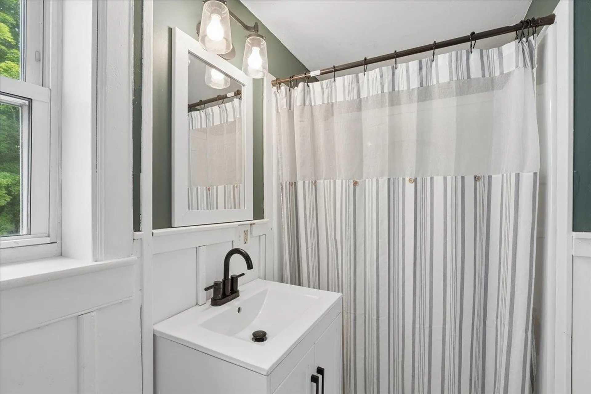 29 Tremont Street Boscawen NH 03303