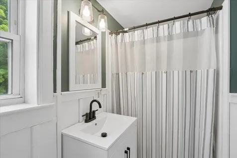 29 Tremont Street Boscawen NH 03303